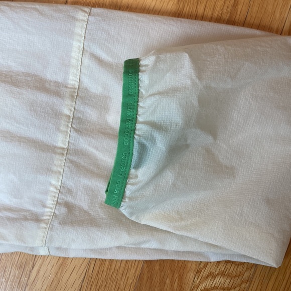 Cotopaxi windbreaker - Picture 7 of 8